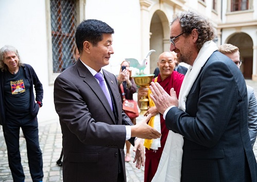 Setkání s předsedou Ústřední tibetské správy Lobsangem Sangayem